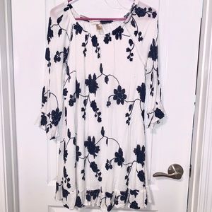 Long sleeve short Aline dress